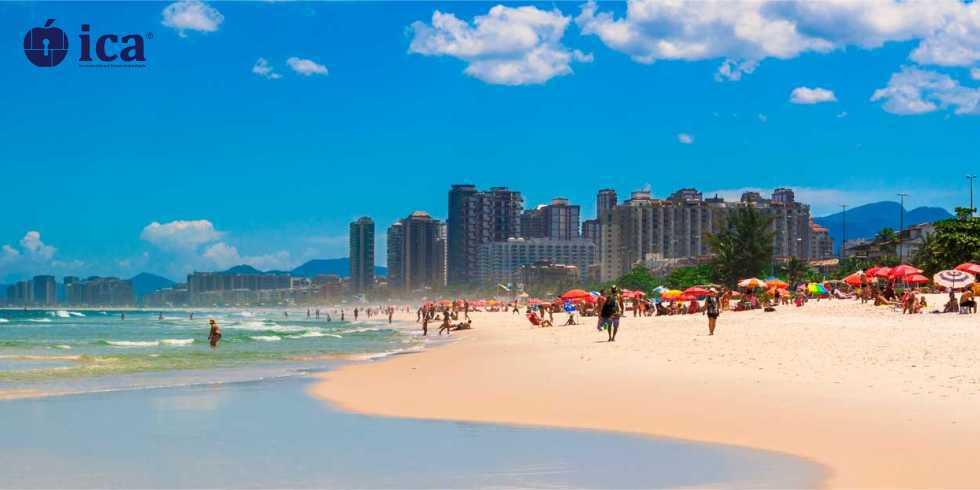 Imóveis Perto da Praia: Quais as Vantagens de Investir?
